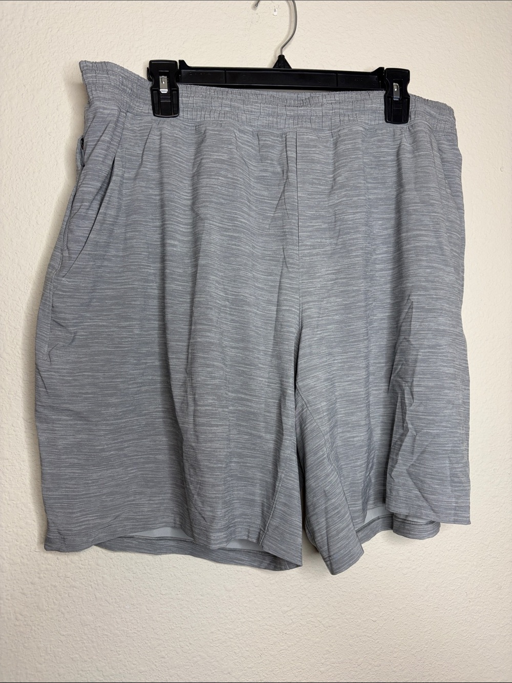 Lululemon | Men’s Grey Lined Pace Breaker Athletic Shorts Size XXL